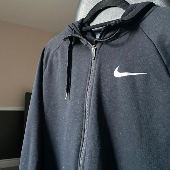 Men’s Nike sweater (SOLD) - Picture 6 of 6